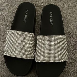 NEW Rhinestone Metallic Mid Platform Sandal